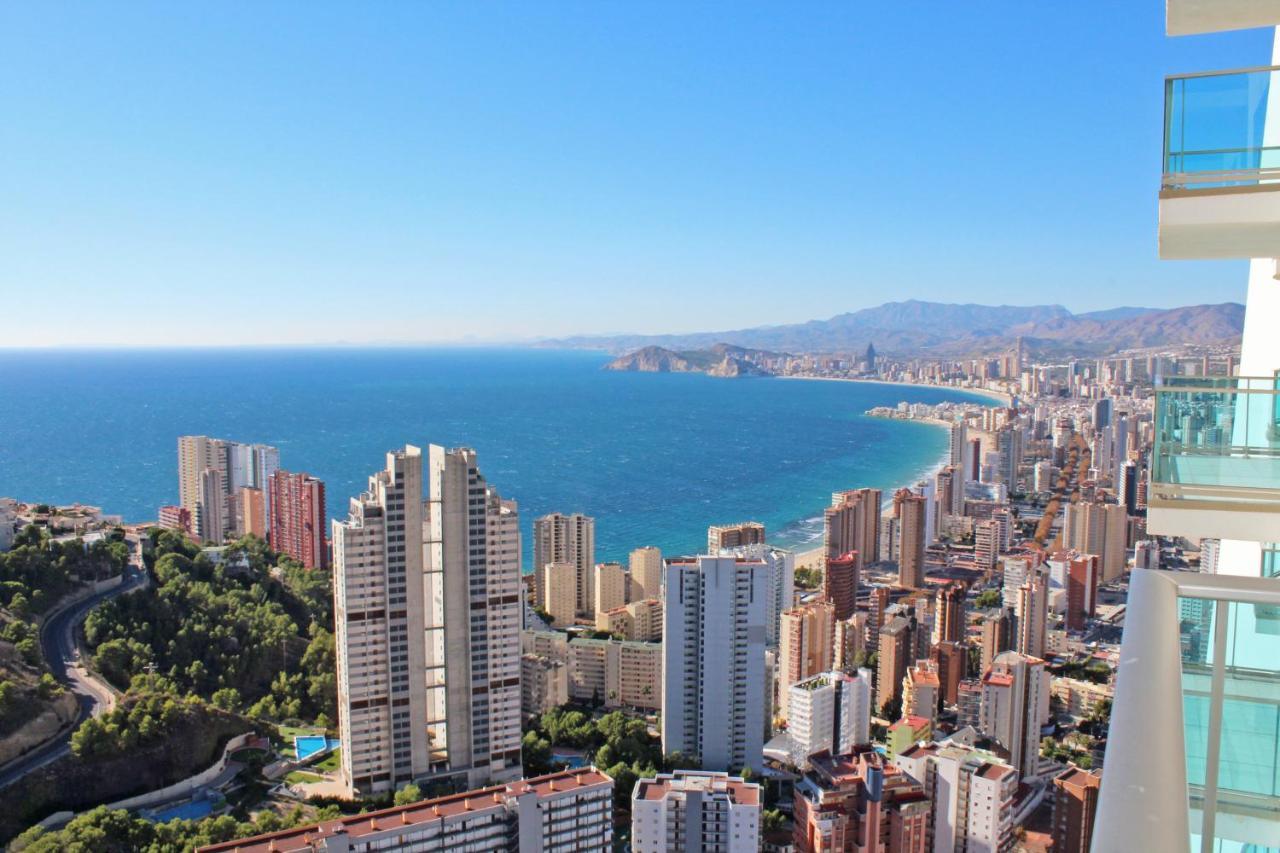 High Rise Apartment On The 39Th Floor With Private Terrace And Sea Views Benidorm Extérieur photo