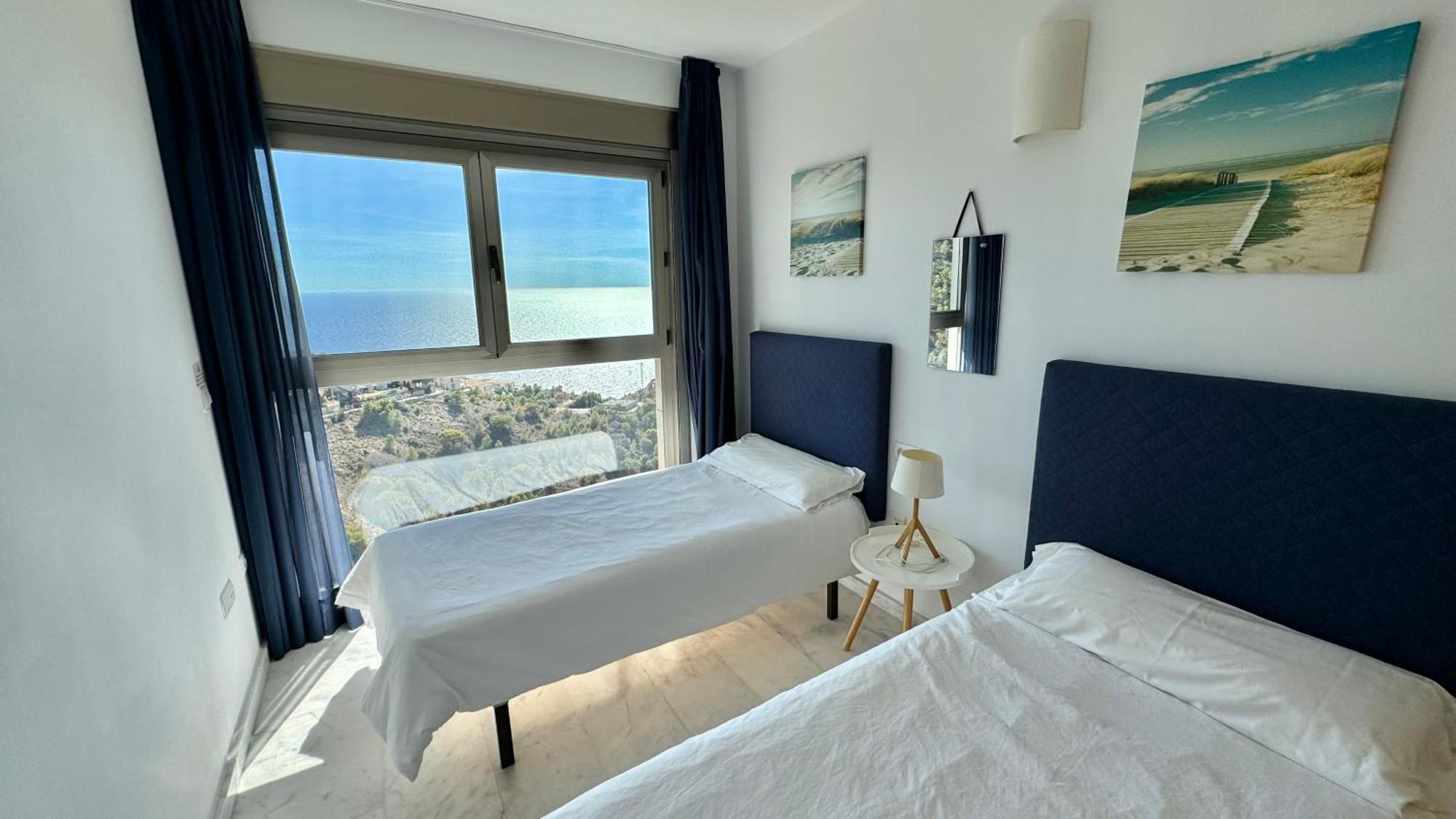High Rise Apartment On The 39Th Floor With Private Terrace And Sea Views Benidorm Extérieur photo